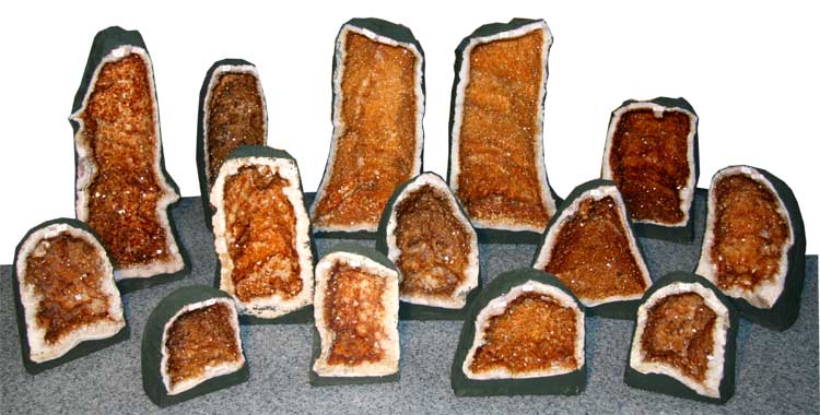citrine_geodes_3_2009.jpg